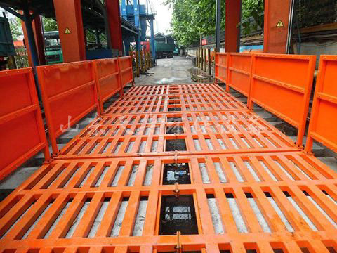 點擊查看詳細信息<br>標題：濟寧唐口煤礦4X12米煤礦專用洗車機 閱讀次數：2391